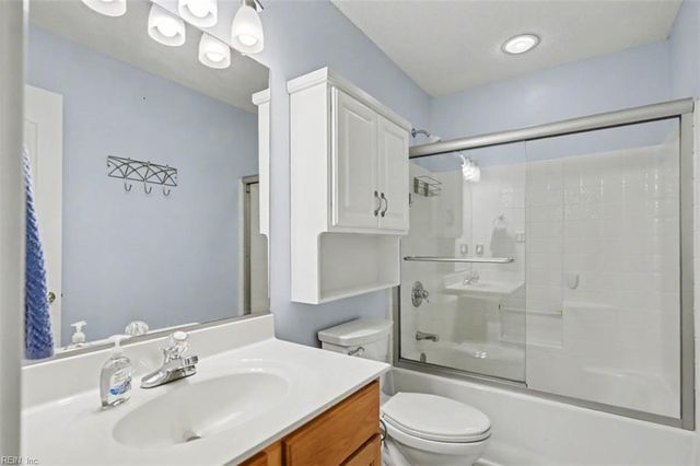 111 Leyland CT, Yorktown, VA 23693