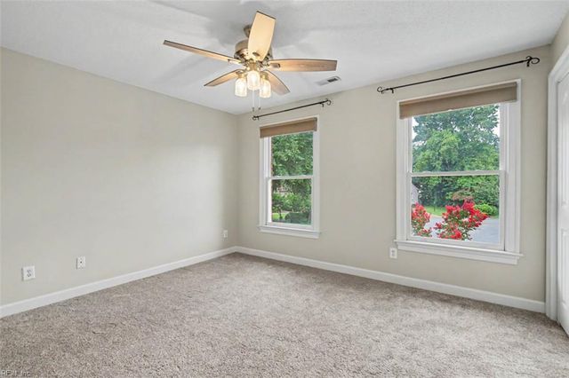 111 Leyland CT, Yorktown, VA 23693