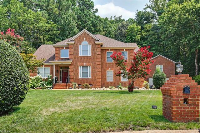 111 Leyland CT, Yorktown, VA 23693