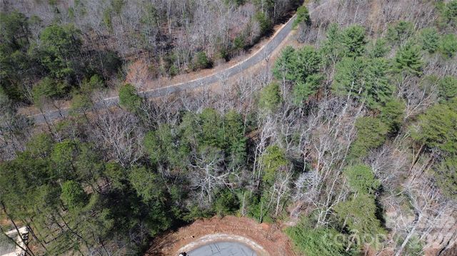 91 West Lake Road 91, Marion, NC 28752