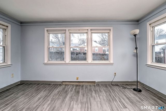 106 Higbie Drive 108, East Hartford, CT 06108