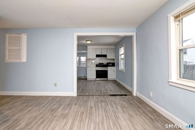 106 Higbie Drive 108, East Hartford, CT 06108