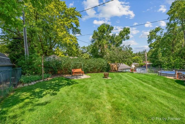 3411 Ridge Road, Island Lake, IL 60042