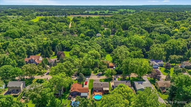 3411 Ridge Road, Island Lake, IL 60042