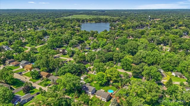 3411 Ridge Road, Island Lake, IL 60042