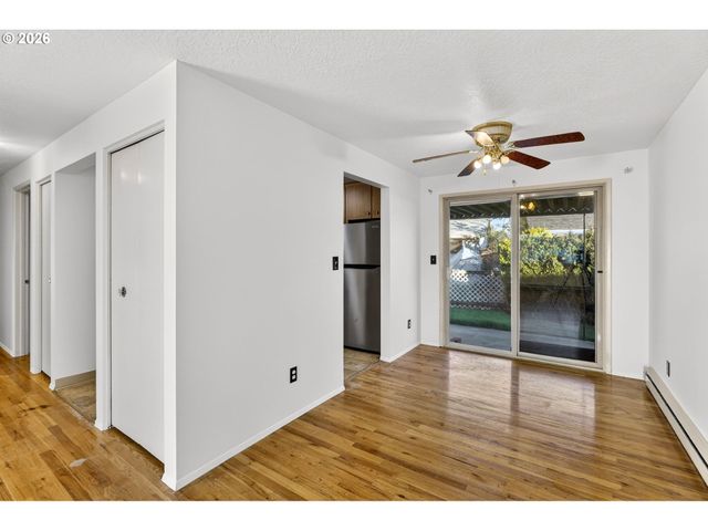 1620 THOMPSON Rd, Woodburn, OR 97071