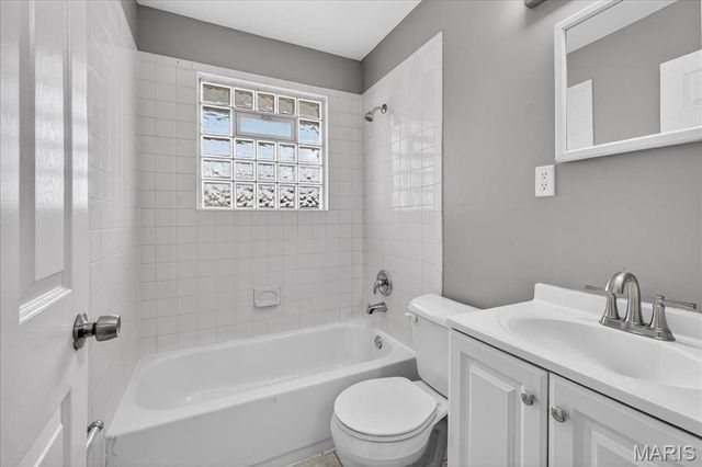 3335 Boca Raton Drive, Arnold, MO 63010