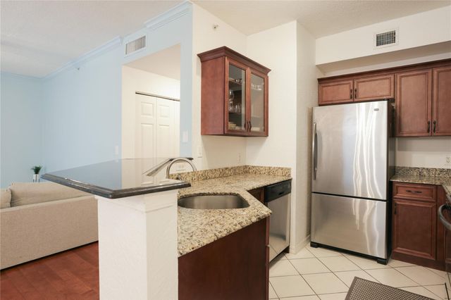 1805 N Flagler Dr 208, West Palm Beach, FL 33407