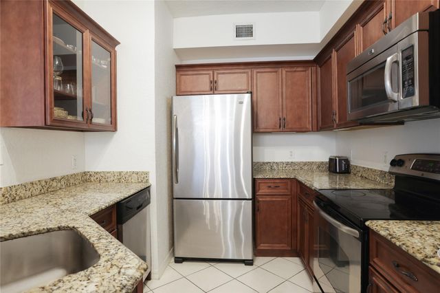 1805 N Flagler Dr 208, West Palm Beach, FL 33407