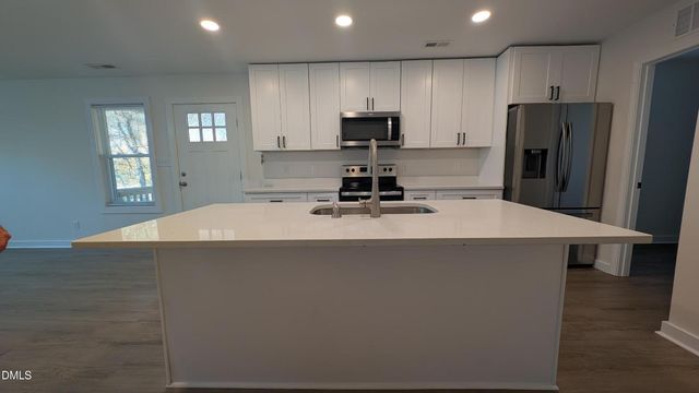 348 Beach End Lane, Sanford, NC 27332