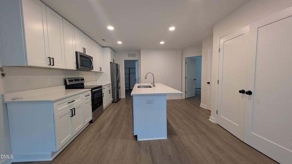 348 Beach End Lane, Sanford, NC 27332