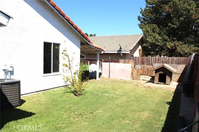 1459 W James Street, Rialto, CA 92316