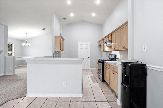 1931 Laura Anne Drive, Houston, TX 77049