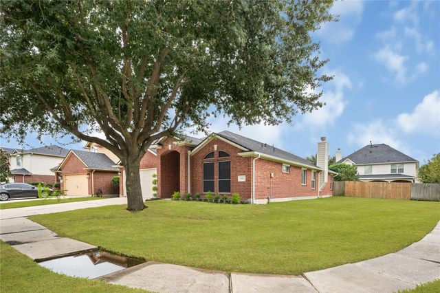 1931 Laura Anne Drive, Houston, TX 77049