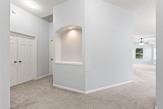 1931 Laura Anne Drive, Houston, TX 77049