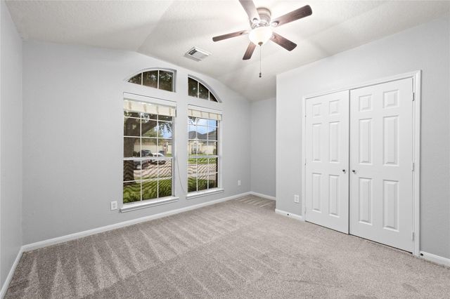 1931 Laura Anne Drive, Houston, TX 77049