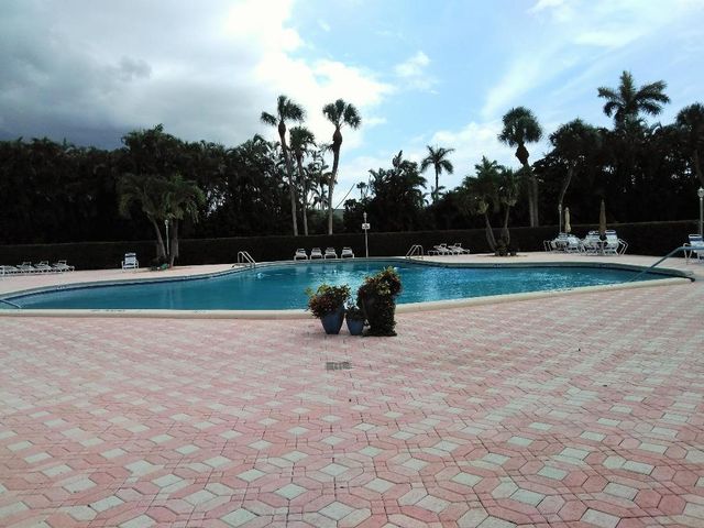 2878 Ashley Drive E G, West Palm Beach, FL 33415