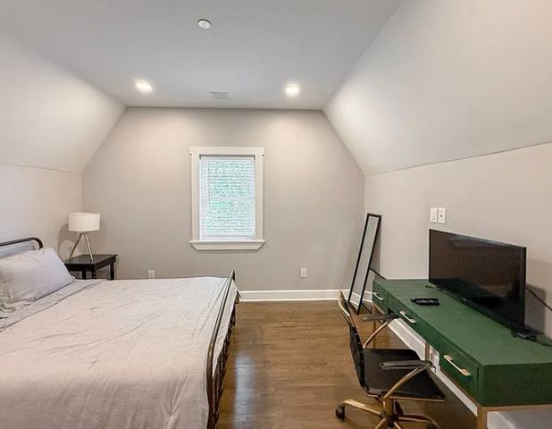 468 Salem 4, Malden, MA 02148