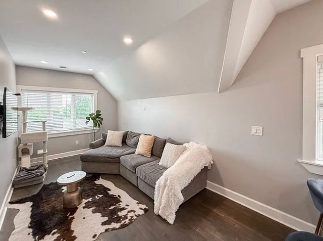 468 Salem 4, Malden, MA 02148