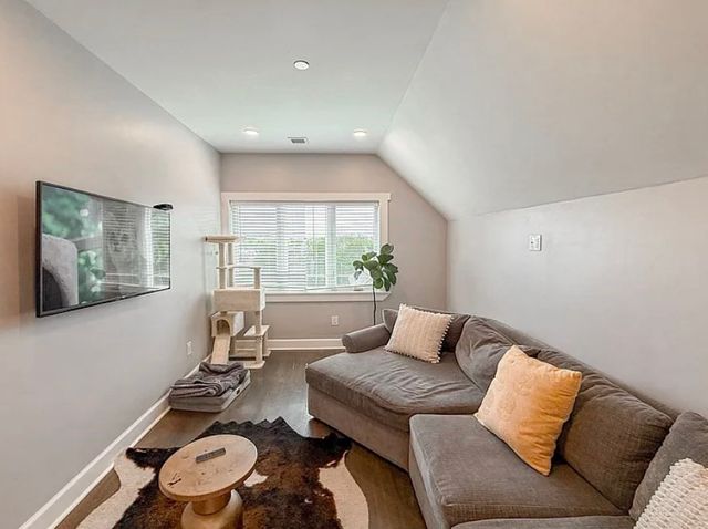 468 Salem 4, Malden, MA 02148