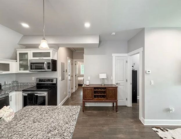 468 Salem 4, Malden, MA 02148