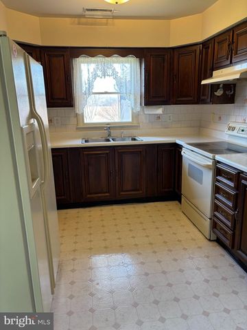 3900 HARRISON CIR, Trappe, MD 21673