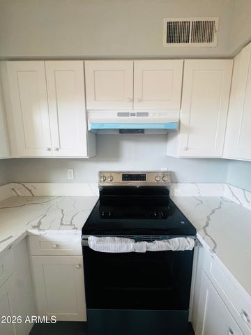 4625 W Thomas Road 83, Phoenix, AZ 85031