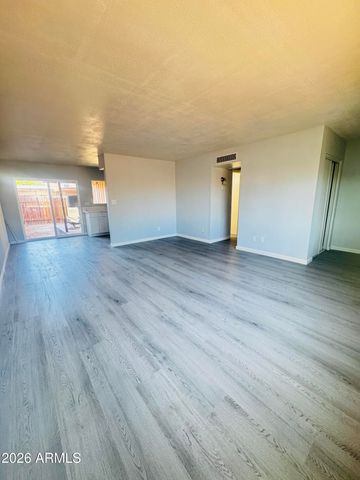 4625 W Thomas Road 83, Phoenix, AZ 85031