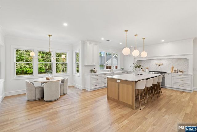 501 Sterling Place, Ridgewood, NJ 07450