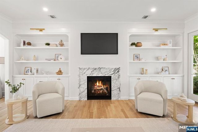501 Sterling Place, Ridgewood, NJ 07450