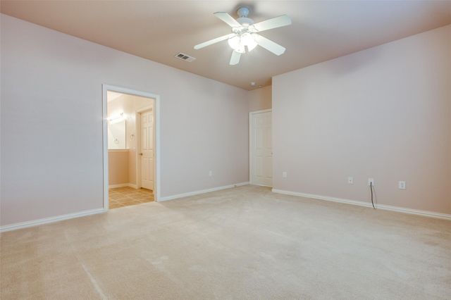 237 Heritage Hill Drive, Lewisville, TX 75067