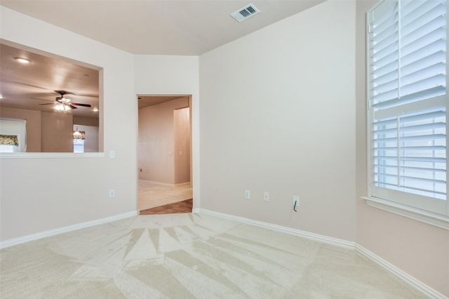 237 Heritage Hill Drive, Lewisville, TX 75067