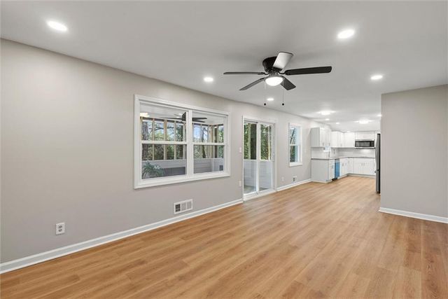 2116 Twin Falls Road, Decatur, GA 30032