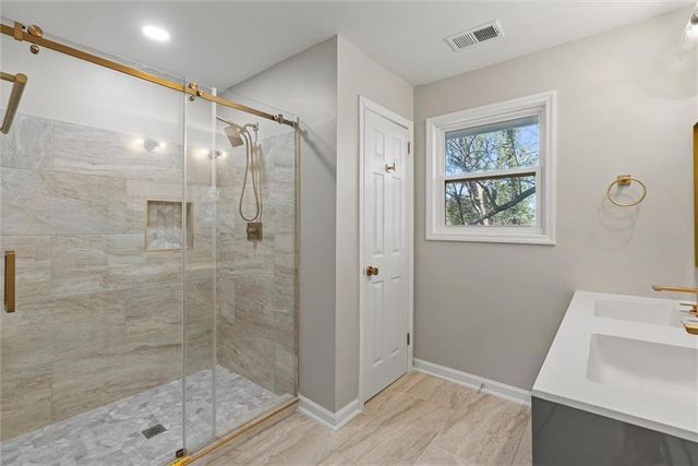 2116 Twin Falls Road, Decatur, GA 30032