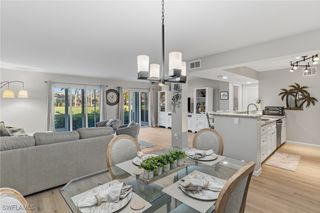 555 Park Shore DR B109, Naples, FL 34103