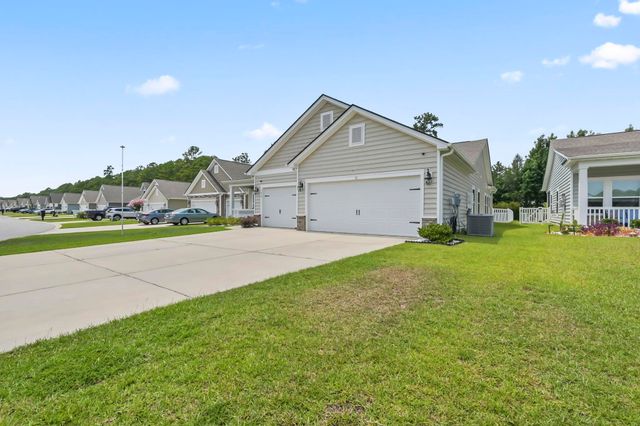 1080 Harbison Circle, Myrtle Beach, SC 29579