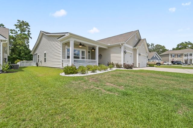 1080 Harbison Circle, Myrtle Beach, SC 29579