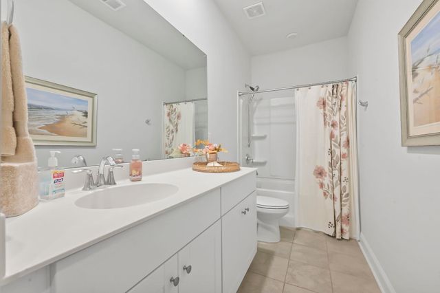 1080 Harbison Circle, Myrtle Beach, SC 29579