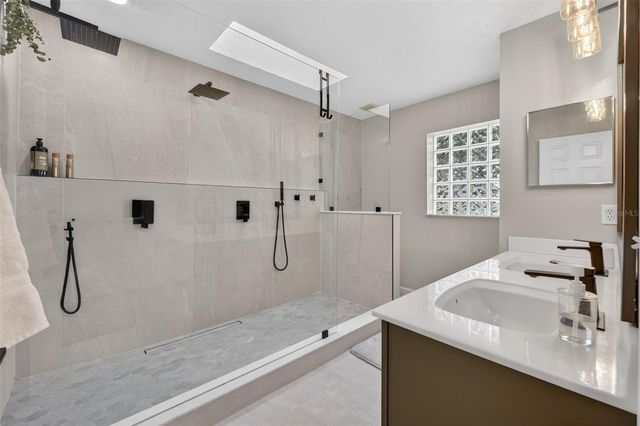 257 OAK CHASE PLACE, Davenport, FL 33896