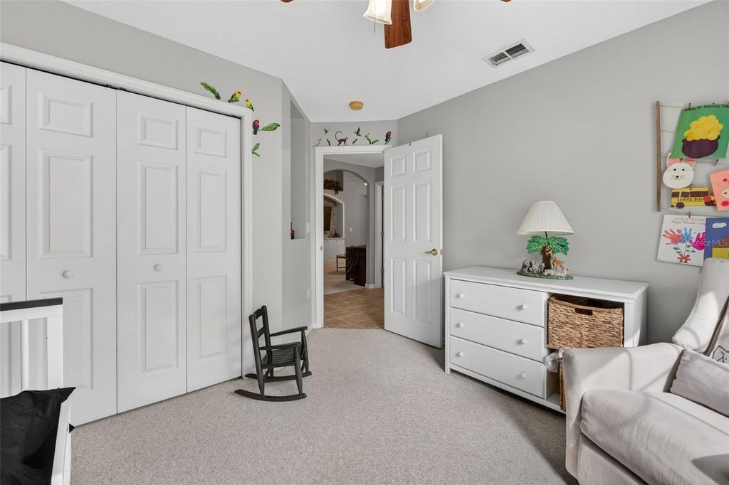 Image 23 of property listing at 257 OAK CHASE PLACE, Davenport, FL 33896