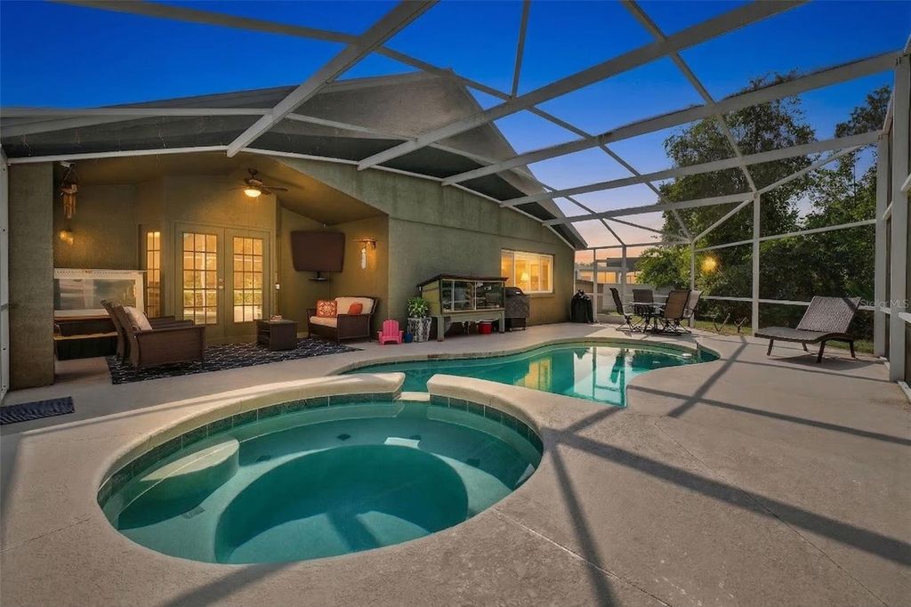 Image 30 of property listing at 257 OAK CHASE PLACE, Davenport, FL 33896