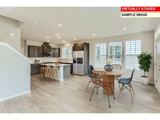 7197 Se DELINE St, Hillsboro, OR 97123