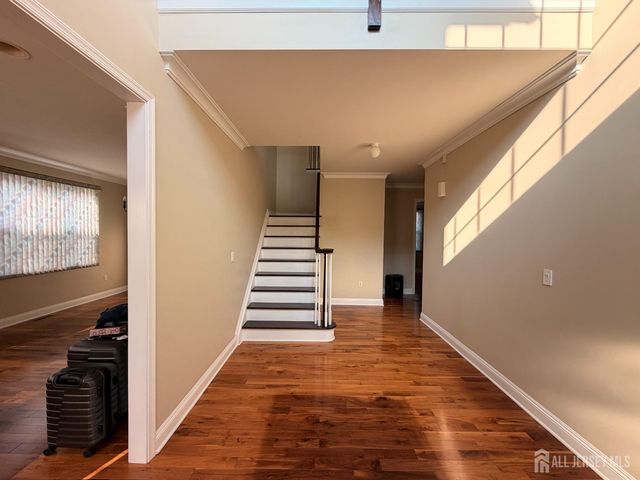 87 Timber Hill Drive, Franklin, NJ 08823