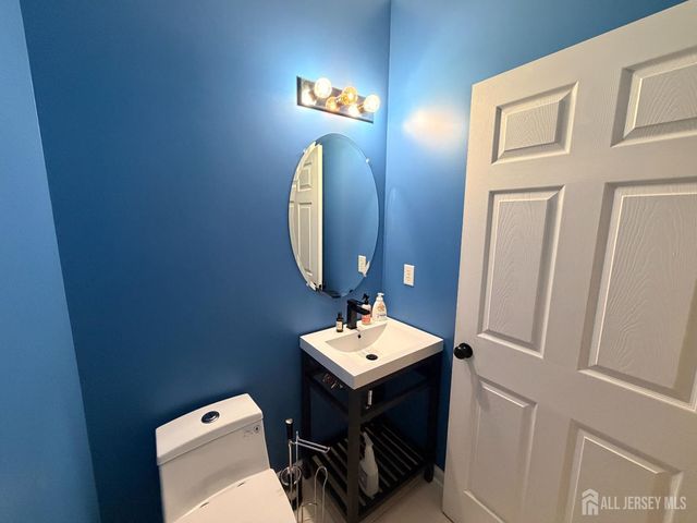 87 Timber Hill Drive, Franklin, NJ 08823