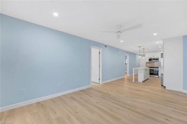 760 Sextant DR 1051, Sanibel, FL 33957