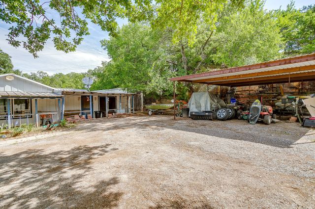 355 Armadillo Lane, Gordon, TX 76453