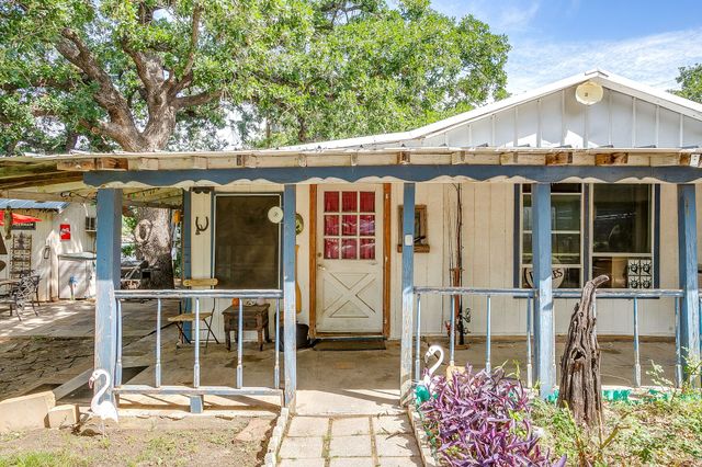 355 Armadillo Lane, Gordon, TX 76453