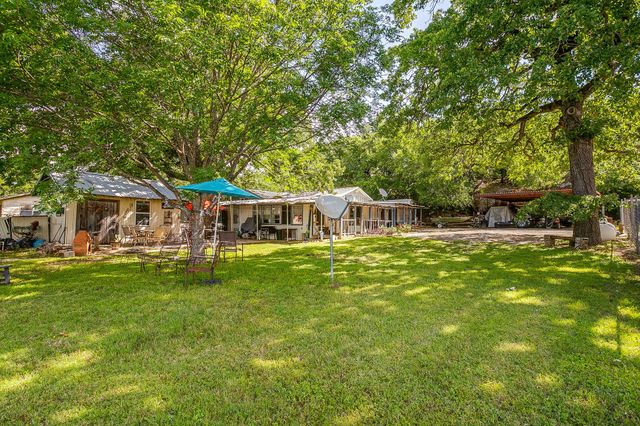 355 Armadillo Lane, Gordon, TX 76453