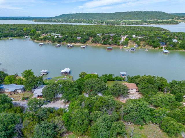 355 Armadillo Lane, Gordon, TX 76453