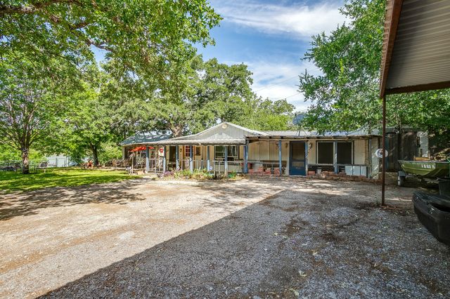 355 Armadillo Lane, Gordon, TX 76453